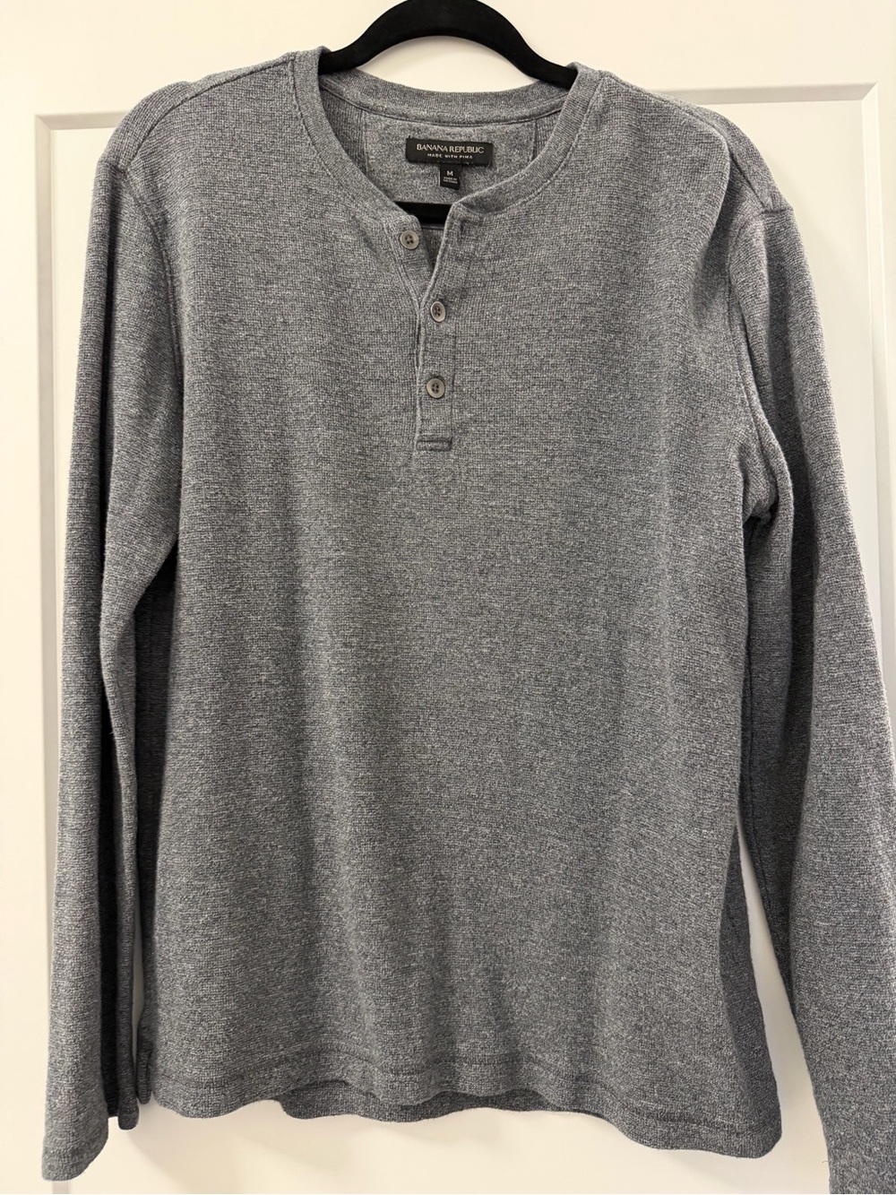 Banana Republic Heather Gray Henley Knit Shirt